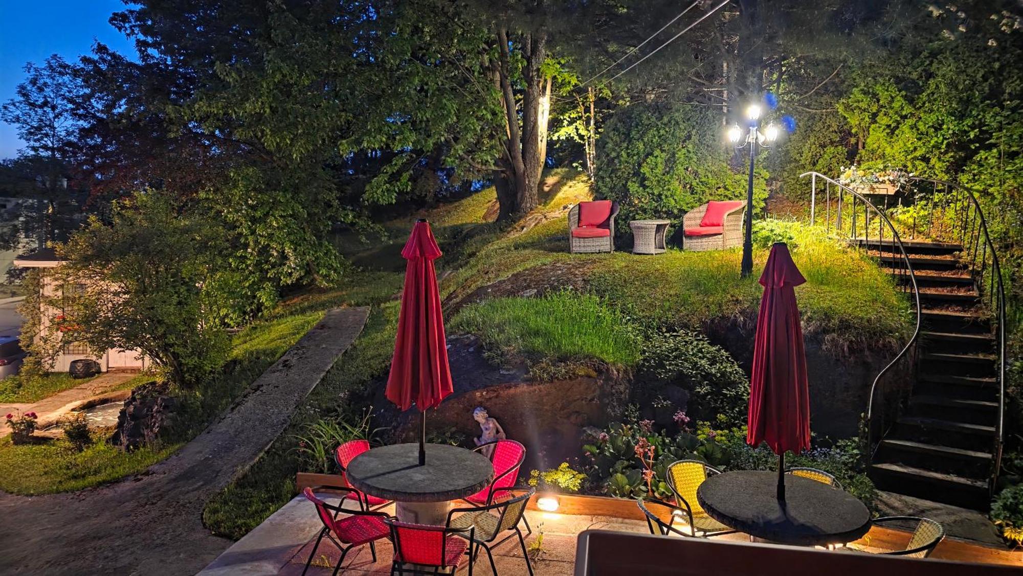 Gite Au P'Tit Manoir B&B Chicoutimi Exterior foto